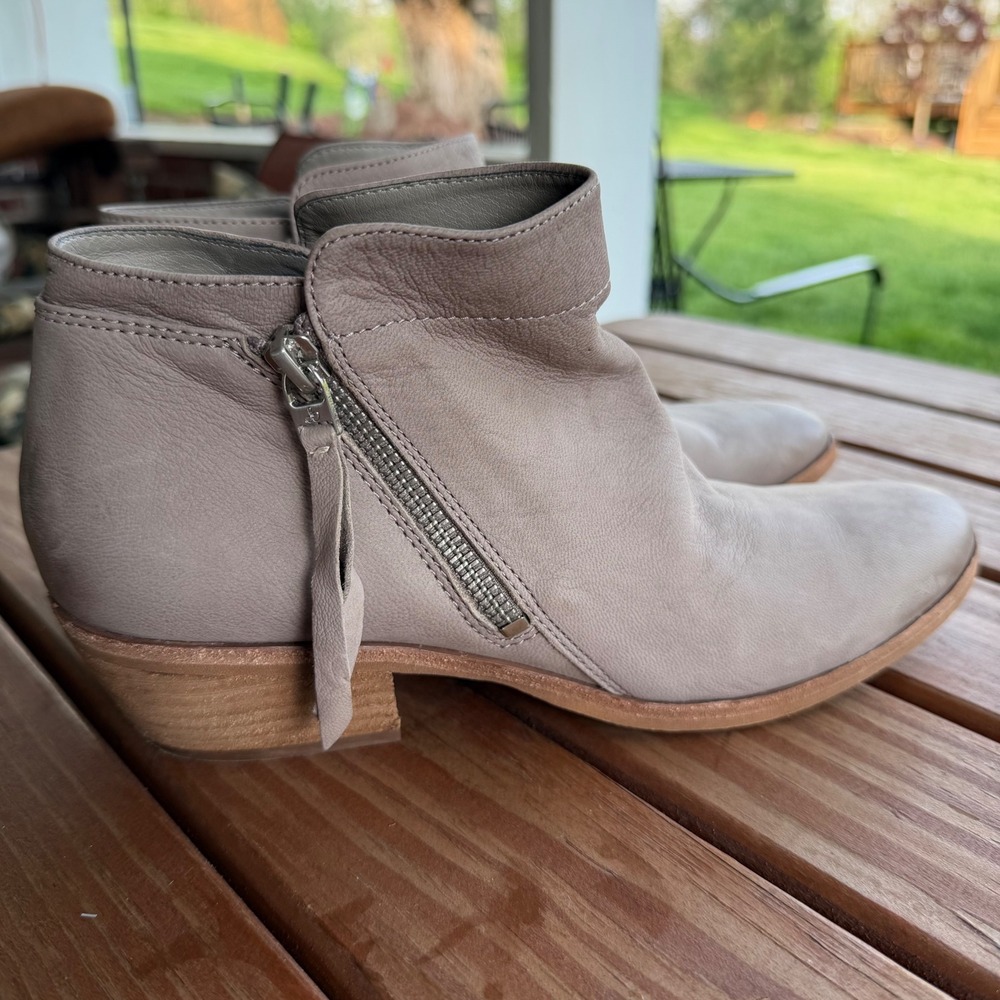 Sam Edelman Packer Taupe Leather Ankle Booties Side Zip Block Heel Womens 9‎
